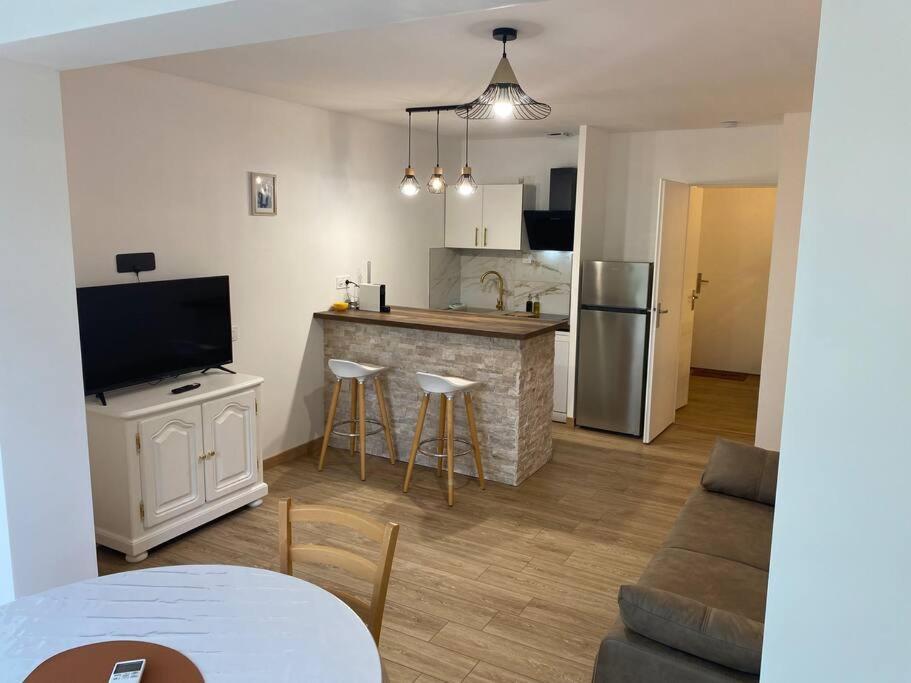 Appartement Residence Vacances Amandier Arles Eksteriør bilde